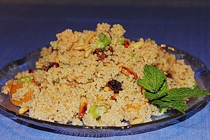 Couscous mit Aprikosen