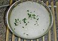 Zucchini-Cremesuppe mit einem Parmesanschaum-H&auml;ubchen