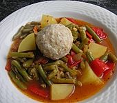 Bunter Bohnentopf mit K&auml;sekl&ouml;&szlig;chen (Bild)