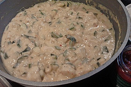 Putenbrust in Kokosnuss-Orangensaftsuppe