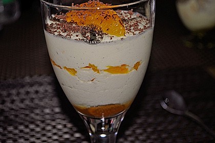 Feines Orangencreme-Dessert 1