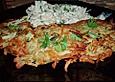 Gr&uuml;ne Kartoffelpuffer mit Champignonso&szlig;e