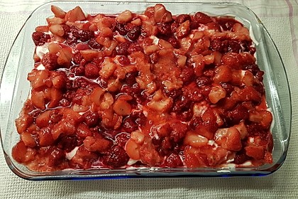 Mini-Windbeutel mit Milchmädchen-Quarkcreme und Himbeeren 29