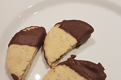 Nuss-Nougat-Plätzchen 13