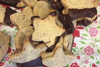 Nuss-Nougat-Plätzchen 11