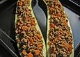 Gef&uuml;llte Riesen-Zucchini &uuml;berbacken