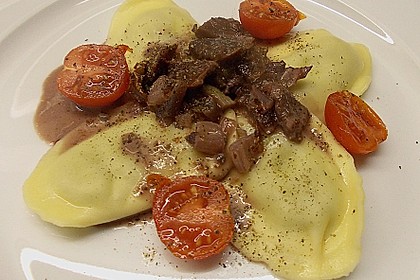 Tortellini in Aprikosen-Tomaten Sauce