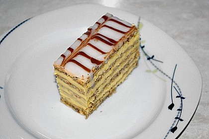 Esterh&aacute;zyschnitte 1