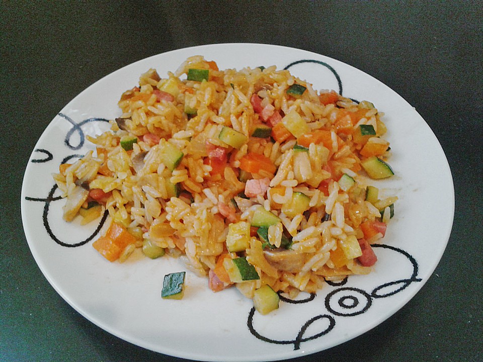 Orientalischer Reis Mit Gemüse — Rezepte Suchen