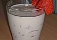 Creme mit Erdbeeren
