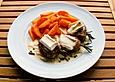 Schweinemedaillons mit Rosmarin und Camembert
