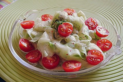 Gurkensalat 1