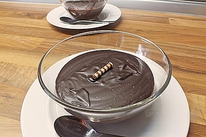 Gourmet-Schoko-Pudding selbstgemacht, sahnig und schokoladig 15