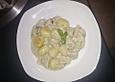 Gnocchi in Wei&szlig;wein-Sahne-Sauce mit H&auml;hnchenbrustfilet