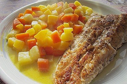 Steckr&uuml;benragout mit  gebratenem Zanderfilet