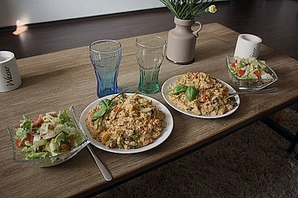Gem&uuml;se-Kr&auml;uter-Pfanne mit Hirse