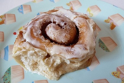 Cinnamon Rolls with Cream Cheese Frosting 60