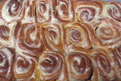 Cinnamon Rolls with Cream Cheese Frosting 20