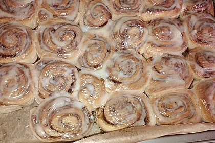 Cinnamon Rolls with Cream Cheese Frosting 146