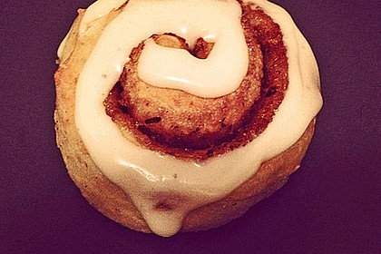 Cinnamon Rolls with Cream Cheese Frosting 156