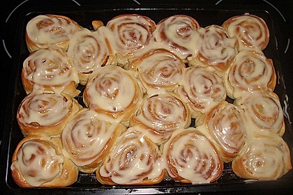 Cinnamon Rolls with Cream Cheese Frosting 14