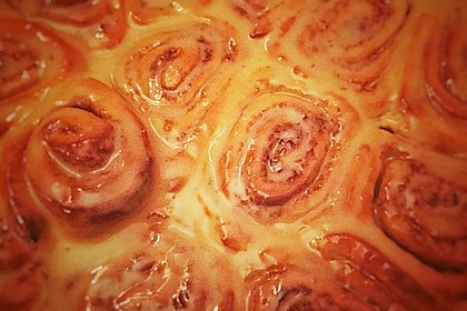 Cinnamon Rolls with Cream Cheese Frosting 61