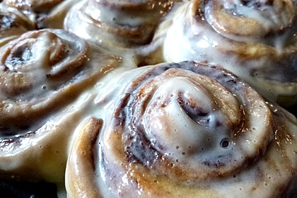 Cinnamon Rolls with Cream Cheese Frosting 27