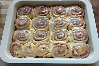 Cinnamon Rolls with Cream Cheese Frosting 16