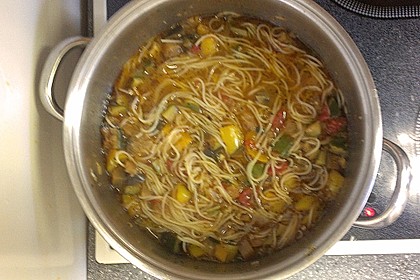 Sayas leichte Minestrone 1