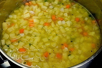 Kartoffelcremesuppe mit Bockw&uuml;rsten 1