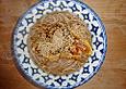 Asiatische Nudelsuppe mit mariniertem Lachs