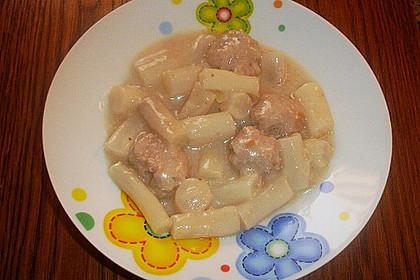 Schwarzwurzelgem&uuml;se mit Hackb&auml;llchen
