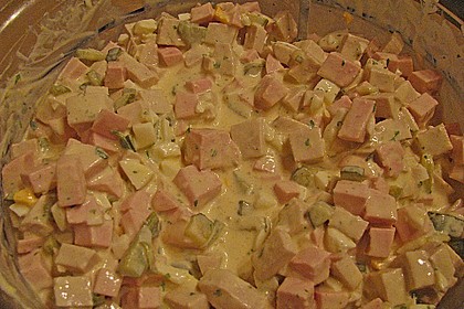 Fleischsalat f&uuml;r Partys oder gem&uuml;tliche Abende 1