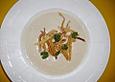 Kohlrabisuppe mit Kartoffelstroh