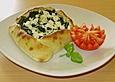 Pide mit Spinat und Schafsk&auml;se