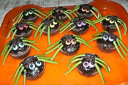 Spinnenmuffins für Halloween 25
