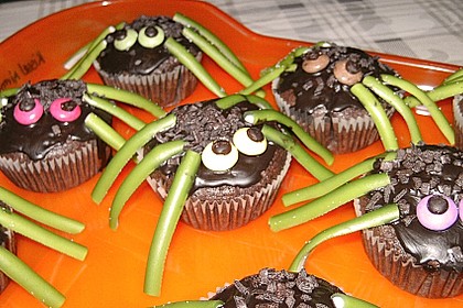 Spinnenmuffins für Halloween 23