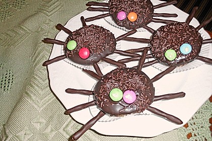 Spinnenmuffins für Halloween 37