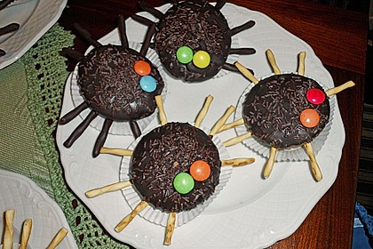 Spinnenmuffins für Halloween 34