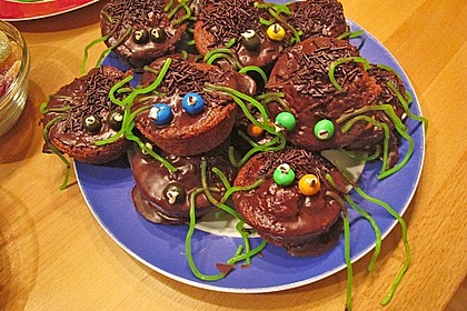 Spinnenmuffins für Halloween 24