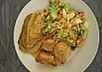 Kartoffelpuffer mit Schweinefilet und Salat