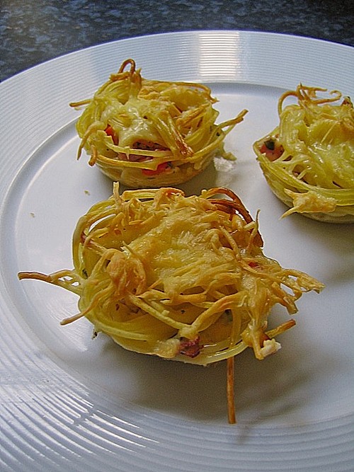 Spaghetti-Nester (Rezept mit Bild) von uteken | Chefkoch.de