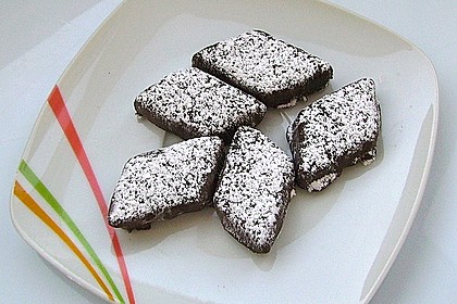 Pralinen: Marzipan-Gew&uuml;rzherzen