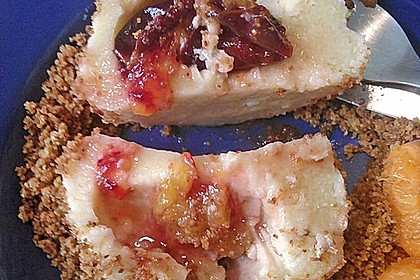 Zwetschgen- oder Marillenknödel mit Quarkteig 14