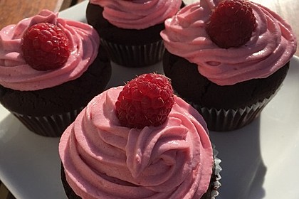 Schoko-küsst-Himbeer Cupcakes 3