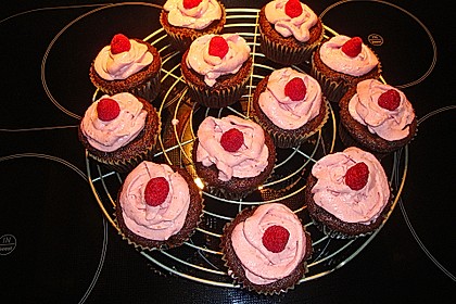 Schoko-küsst-Himbeer Cupcakes 86
