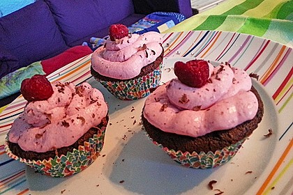 Schoko-küsst-Himbeer Cupcakes 78