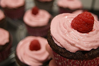 Schoko-küsst-Himbeer Cupcakes 34