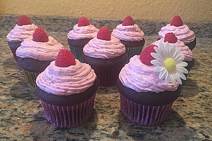 Schoko-küsst-Himbeer Cupcakes 17