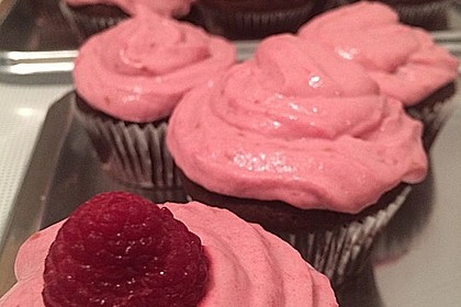 Schoko-küsst-Himbeer Cupcakes 94